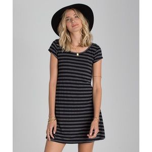 NWT Billabong striped open back T-shirt dress